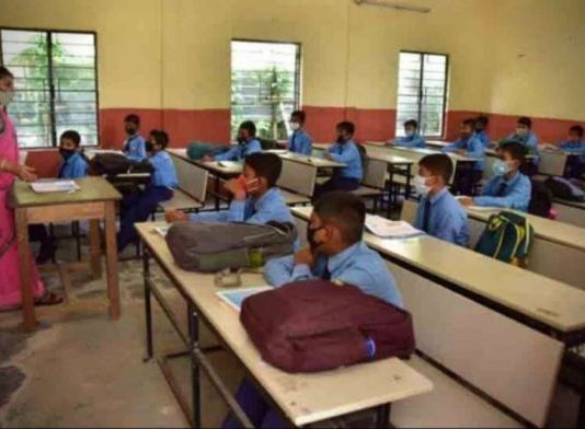 ५ वी आणि ८ वीच्या विद्यार्थ्यांना वार्षिक परीक्षा उत्तीर्ण होणं बंधनकारक