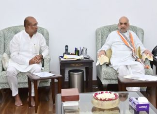 मणिपूरच्या मुख्यमंत्र्यांनी गृहमंत्री अमित शहा यांची नवी दिल्ली इथं भेट घेतली