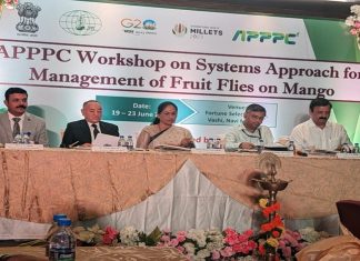 पर्यावरण बदलाच्या दुष्परिणामांपासून शेती आणि शेतकऱ्यांना जपलं पाहिजे असं केंद्रीय कृषी राज्यमंत्र्यांचं प्रतिपादन