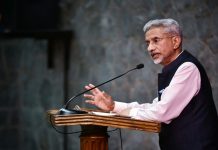 सीमापार दहशतवादाला खतपाणी घालण्याच्या धोरणापासून पाकिस्तान जोवर हटत नाही, तोपर्यंत भारत पाक संबंध सुरळीत होणं शक्य नाही – एस जयशंकर