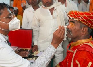 ’आरोग्याची वारी, पंढरीच्या दारी’ अंतर्गत ११ लाखाहून अधिक वारकऱ्यांची मोफत आरोग्य तपासणी