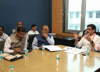 खतासंबंधी तक्रार नोंदविण्यासाठी व्हॉट्स ॲप क्रमांक कार्यान्वित करा – कृषी मंत्री धनंजय मुंडे