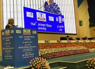 प्राप्ती कर संकलनामध्ये वृद्धी झाल्याची अर्थमंत्री निर्मला सीतरामन यांची माहिती