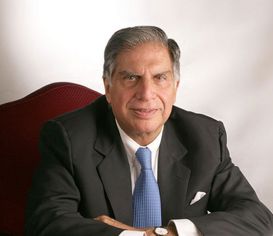 पहिला महाराष्ट्र उद्योगरत्न पुरस्कार जेष्ठ उद्योजक रतन टाटा यांना देण्याचा राज्य सरकारचा निर्णय