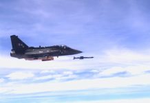 तेजस या लढाऊ विमानाची स्वदेशी हवेतून हवेत मारा करणारी क्षेपणास्त्र चाचणी यशस्वी