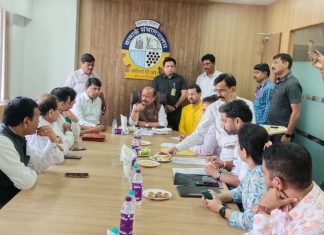 कामगार मंत्री डॉ.सुरेश खाडे यांच्याकडून अजमेरा मोरवाडी येथील भूखंडाची पाहणी