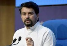 काँग्रेस नेता राहुल गांधी यांनी संसदेत देशवासियांची माफी मागायला हवी – अनुराग सिंग ठाकूर