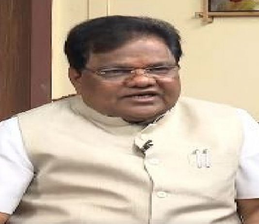 राज्यातल्या सर्व जिल्हा शासकीय रुग्णालयात डे केअर केंद्र सुरू करण्याची आरोग्य मंत्र्यांची विधान परिषदेत घोषणा