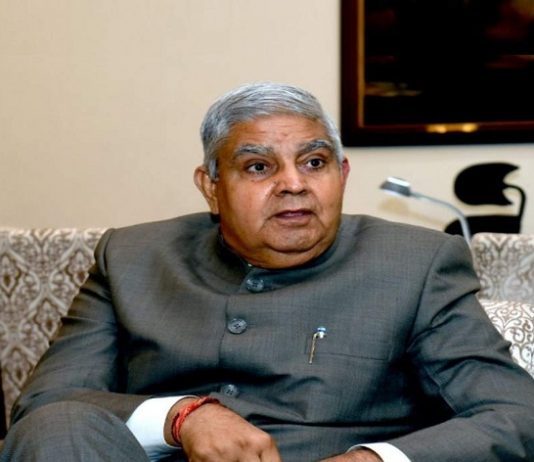 दिवसागणिक बदलतं तंत्रज्ञान हे महसूल अधिकाऱ्यांसमोर खरं आव्हान असून, यावर मात करुन करदात्यांच्या तक्रारी सोडवण्यासाठी तत्परता दाखवण्याचं आवाहन – उपराष्ट्रपती