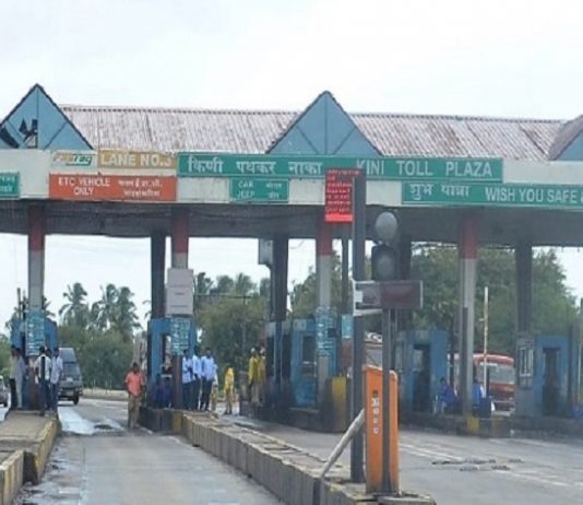 पथकर नाक्यावर सरासरी प्रतीक्षा वेळ 734 सेकंदांवरून 47 सेकंदांपर्यंत कमी