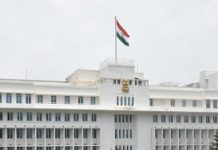 विकासकामांच्या उभारणीतले अडथळे दूर व्हावे हे प्रोजेक्ट मॉनिटरींग कक्षाचे उद्दिष्ट