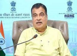 चालू वर्षाखेरीपर्यंत देशातल्या मालवाहतुकीच्या खर्चात सध्याच्या ४० टक्क्यांवरून नऊ टक्क्यांपर्यंत कपात होण्याचा मंत्री नितीन गडकरी यांचा विश्वास