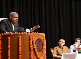 ज्ञान आणि शिक्षण हे समाजात बदल घडवून आणणारे दोन महत्त्वाचे स्तंभ – उपराष्ट्रपती
