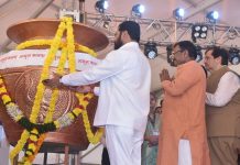 राज्यभरातून आलेल्या ४१४ कलशांचं मुंबईत ऑगस्ट क्रांती मैदानावर पूजन