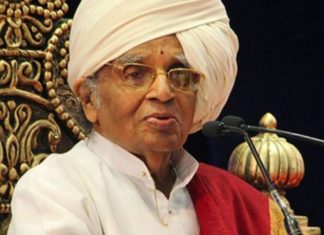 वारकरी संप्रदायातले ज्येष्ठ कीर्तनकार बाबामहाराज सातारकर यांचं निधन