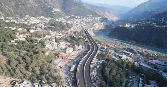 जम्मू काश्मीर मधील रामबन पूलाचे बांधकाम यशस्वीरित्या पूर्ण