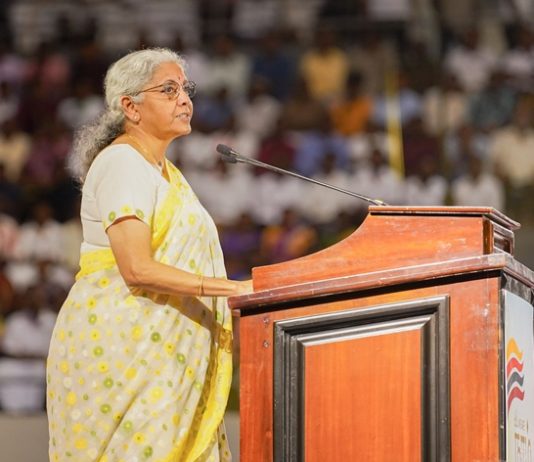 श्रीलंकेतल्या भारतीय वंशाच्या तामिळी नागरिकांना भारताचा कायम आधार मिळेल – अर्थमंत्री