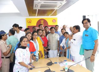 आशा स्वयंसेविकांची दिवाळी होणार गोड; मानधन वाढीसह मिळणार दिवाळी भेट – सार्वजनिक आरोग्यमंत्री डॉ. तानाजी सावंत