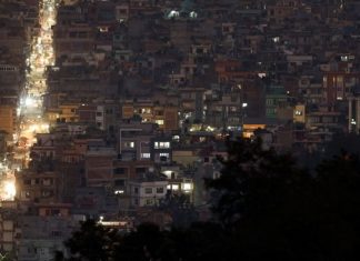 नेपाळमध्ये भूकंपात झालेली जीवितहानी आणि नुकसान यावर पंतप्रधानांनी व्यक्त केले तीव्र दुःख.