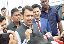 शेतपिकांच्या नुकसानीची पाहणी करून अहवाल पाठवण्याच्या उपमुख्यमंत्री देवेंद्र फडणवीस यांच्या जिल्हाधिकाऱ्यांना सूचना