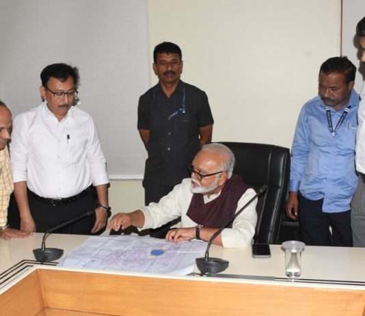 स्मारक निर्मितीमध्ये जुन्या व आधुनिक काळाची सांगड घाला : अन्न व नागरी पुरवठा मंत्री छगन भुजबळ