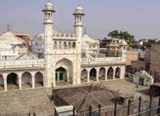 वाराणसीच्या ज्ञानवापी मशिद वाद प्रकरणी दाखल केलेल्या सर्व याचिका अलाहाबाद उच्चन्यायालयानं फेटाळल्या