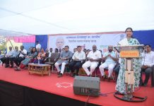 देशाला विकसित बनविण्यासाठी प्रत्येकाने योगदान देण्याचा संकल्प करुया – केंद्रीय आरोग्य राज्यमंत्री भारती पवार