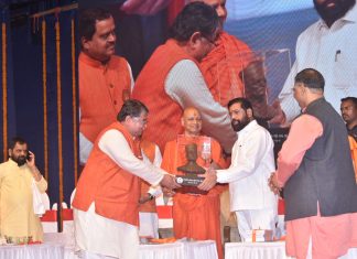 स्वामी गोविंददेव गिरी महाराज यांचे कार्य अलौकिक – मुख्यमंत्री एकनाथ शिंदे